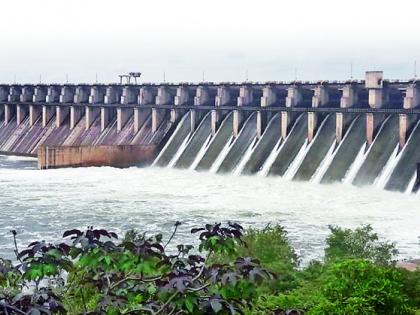 The open old temples in the Ujani dam are again under water | उजनी धरणातील उघडी पुरातन मंदिरे पुन्हा पाण्याखाली