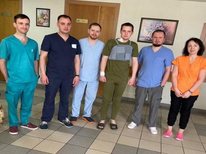 Doctors took out bullet from beating heart of Ukraine soldier | सैनिकाच्या धडधडत्या हृदयातून काढली गोळी, डॉक्टरांनी वाचवला यूक्रेनच्या जवानाचा जीव