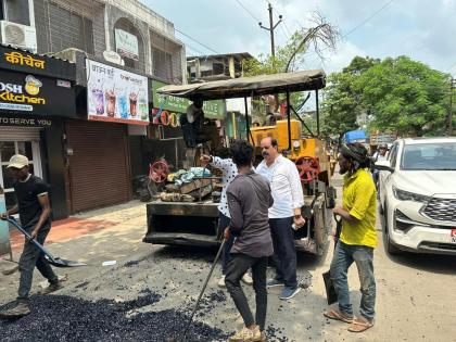 Road repair started in Ulhasnagar, discussion of MLA Ailani's photo session | उल्हासनगरात रस्ते दुरस्तीला सुरवात, आमदार आयलानी यांच्या फोटोसेशनची चर्चा