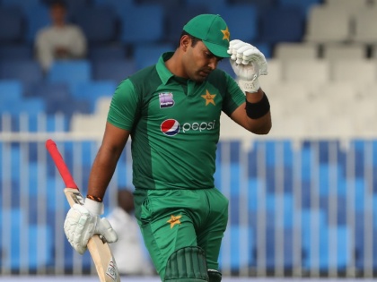 Breaking : Umar Akmal has been handed a three-year ban from all cricket svg | Breaking : पाकिस्तानी फलंदाज Umar Akmalवर तीन वर्षांच्या बंदीची कारवाई