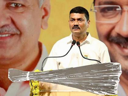 AAP shock in Gujarat! One MLA did not grow, the other left; Umesh Makwana resigns, party suspend him for 5 years | गुजरातमध्ये आपला झटका! एक आमदार वाढत नाही तोच दुसरा सोडून गेला; मकवाना यांचा राजीनामा AAP shock in Gujarat! One MLA did not grow, the other left; Umesh Makwana resigns, party suspend him for 5 years | गुजरातमध्ये आपला झटका! एक आमदार वाढत नाही तोच दुसरा सोडून गेला; मकवाना यांचा राजीनामा