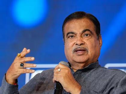   Union Minister Nitin Gadkari has said that there is no cleanliness in Hindu temples in our country  | "आपल्या देशातील हिंदू मंदिरांमध्ये स्वच्छता नाही, मी...", नितीन गडकरींनी व्यक्त केली खंत