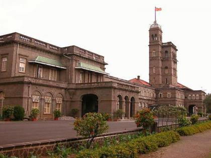 Lokmat Impact- Students Receive Finally Official Identity Card: Savitribai Phule Pune University | लोकमत इम्पॅक्ट-विद्यार्थ्यांना मिळाले अखेर अधिकृत ओळखपत्र : सावित्रीबाई फुले पुणे विद्यापीठ