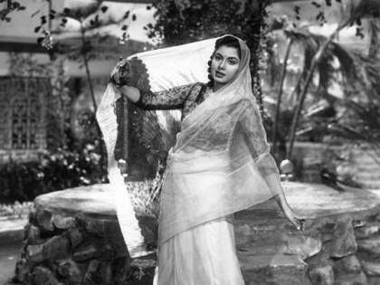 unknown facts about yesteryear bollywood actress nimmi | Flashback : एका चुकीच्या भूमिकेमुळे संपले या अभिनेत्रीचे करिअर...!!