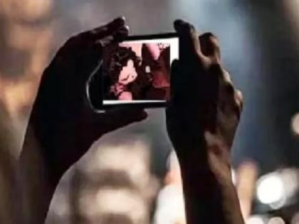 Unnatural relationship with minor student in madrassa, video also taken, shared on social media, accused arrested | मदरशामध्ये अल्पवयीन विद्यार्थ्यासोबत ठेवले अनैसर्गिक संबंध, व्हिडीओही काढले, सोशल मीडियावर शेअर केले, आरोपी अटकेत Unnatural relationship with minor student in madrassa, video also taken, shared on social media, accused arrested | मदरशामध्ये अल्पवयीन विद्यार्थ्यासोबत ठेवले अनैसर्गिक संबंध, व्हिडीओही काढले, सोशल मीडियावर शेअर केले, आरोपी अटकेत