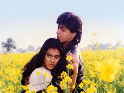 Shah Rukh Khan and Kajol film Dilwale Dulhania Le Jayenge Box Office Collection | Dilwale Dulhania Le Jayenge Box Office Collection: 27 वर्षानंतरही ‘DDLJ’ची जादू कायम, चित्रपटाने केली इतकी कमाई