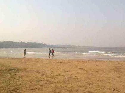 After 9 days, the mumbai aaksa beach started for the tourists | 9 दिवसांनी अखेर आकसा बीच पर्यटकांसाठी झाला सुरू