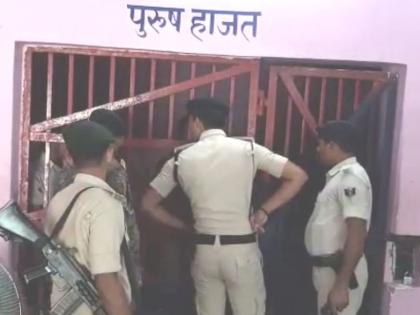 prisoner caught was found with a call girl in a sex racket at a government hospital in Bihar | धक्कादायक! रुग्णालयात कैदी वार्डात सेक्स रॅकेट, कॉलगर्लसोबत सापडला