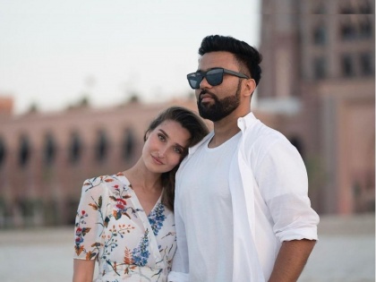 Ali Abbas Zafar And Wife Blessed With A Baby Girl Director Shares Heartwarming Post To Reveal Daughter Name | ‘टायगर जिंदा है’ फेम दिग्दर्शक अली अब्बास जफर बनला बाबा, ‘It's A Girl’ म्हणत सांगितलं चिमुकलीचं नाव