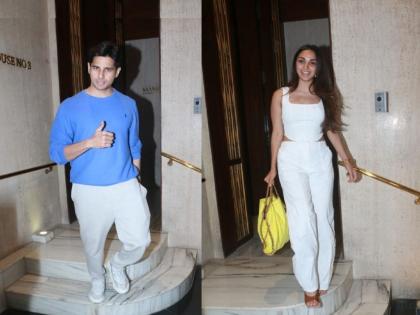 Kiara Advani And Sidharth Malhotra Arrive At Manish Malhotra S House For Wedding Preparations | Kiara Advani Sidharth VIDEO: सिद्धार्थ मल्होत्रा- कियारा अडवाणीची लगीनघाई, ‘या’ तारखेला बांधणार लग्नगाठ?