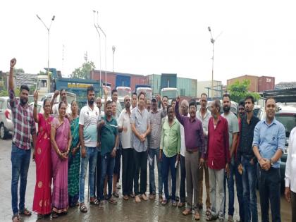 Elgar of Jasai project victims against CIDCO: Warning to stop railway work | सिडको विरोधात जासई प्रकल्पग्रस्तांचा एल्गार : रेल्वेचे काम बंद पाडण्याचा इशारा