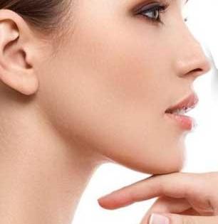 कपाळ, हनुवटी काळवंडली- चेहऱ्यावरचं पिगमेंटेशन वाढलं? घ्या उपाय- डार्क स्पॉट्स जाऊन त्वचा होईल एकसारखी