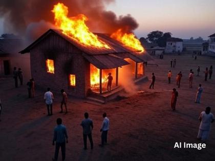 Uttar Pradesh Bahraich Horror: Man Kills Two Children, Locks Family Inside and Sets House on Fire; Six Dead | एकाच घरात आढळले ६ मृतदेह, माथेफिरूनं पोटच्या २ मुलांची हत्या करून अख्ख घर पेटवलं!