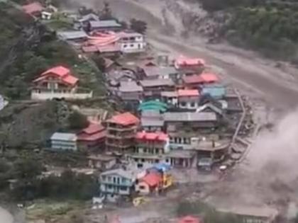 All four devotees trapped in Uttarakhand accident safe! | उत्तराखंडच्या दुर्घटनेत अडकलेले चारही भाविक सुरक्षित! All four devotees trapped in Uttarakhand accident safe! | उत्तराखंडच्या दुर्घटनेत अडकलेले चारही भाविक सुरक्षित!