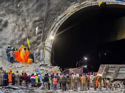 2 new options for rescue of tunnel workers; The first one will be vertical drilling and the second one will be digging by hand | बोगद्यातील कामगारांच्या बचावासाठी २ नवे पर्याय; पहिला उभे ड्रिलिंग अन् दुसरा हाताने खोदून काढणार