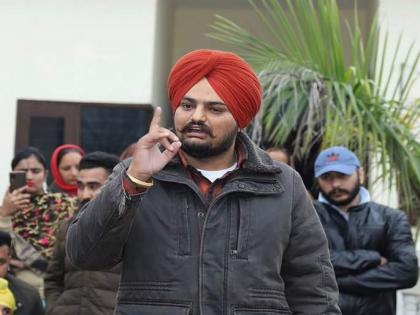 sidhu moose wala murder case suspected identified priyavrat fauji and ankit sersa from sonipat | सिद्धू मूसेवाला हत्याकांडाचा संपूर्ण प्रकार CCTV कॅमेरात कैद; सोनीपतमध्ये राहणाऱ्या आरोपींनी झाडल्या गोळ्या?