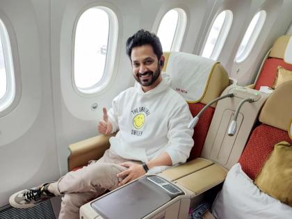 Marathi actor Umesh went London for work, the photo went viral | एक नवी सुरुवात म्हणत उमेश कामत निघाला परदेशात, फोटो व्हायरल