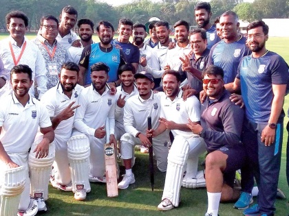 Maharashtra wins Jharkhand by eight wickets; Azim Kazi Matchmaker | महाराष्ट्राचा झारखंडवर आठ गडी राखून विजय; अझीम काझी सामनावीर