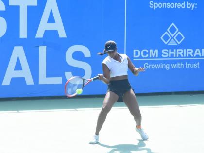 Tamil Nadu’s Manish and Maharashtra’s Vaishnavi storm into semi-finals of 28th Fenesta Open National Tennis Championship | राष्ट्रीय टेनिस स्पर्धेत महाराष्ट्राच्या खेळाडूंचा दबदबा; वैष्णवी, वारीक उपांत्य फेरीत  