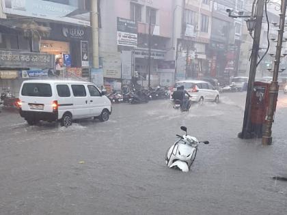 Heavy rains in Satara district highest rainfall recorded in Mahabaleshwar taluka | सातारा जिल्ह्यात वळवाचा तडाखा, महाबळेश्वर तालुक्यात सर्वाधिक पावसाची नोंद Heavy rains in Satara district highest rainfall recorded in Mahabaleshwar taluka | सातारा जिल्ह्यात वळवाचा तडाखा, महाबळेश्वर तालुक्यात सर्वाधिक पावसाची नोंद