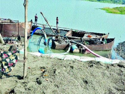 Sand mafia News | रेतीमाफियांची टेहळणी, अधिकाऱ्यांवर नजर ठेवण्यासाठी पगारी नोकर