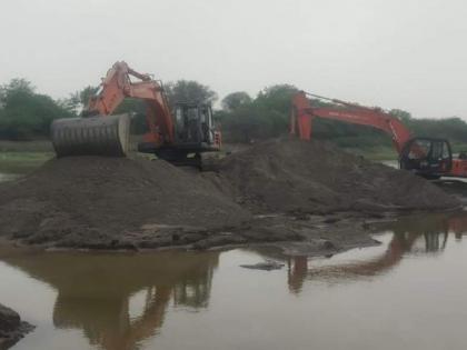 Mashal Morcha against sand smuggling tomorrow at 12 noon in sangli | सांगली: वाळू तस्करी विरोधात उद्या रात्री १२ वाजता 'मशाल मोर्चा'