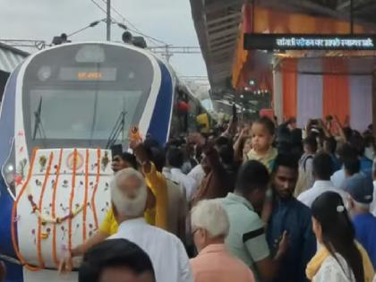 Sangli record in Vande Bharat ticket sales, Kolhapur century in current bookings | ‘वंदे भारत’च्या तिकीट विक्रीत सांगलीचा विक्रम, करंट बुकिंगमध्ये कोल्हापूरचे शतक