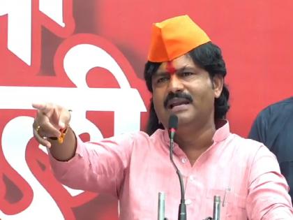 MLA Gopichand Padalkar warns Abu Azmi for speaking on Pandhari war | वारीवर बोलणाऱ्याचे थोबाड रंगविणार, आमदार गोपीचंद पडळकरांचा इशारा