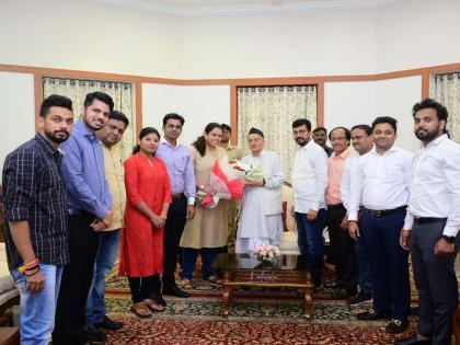 Yuva Sena delegation meets Governor Bhagat Singh Koshari | युवासेनेच्या शिष्टमंडळाने घेतली राज्यपाल भगत सिंह कोश्यारी यांची भेट