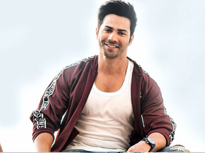 Varun Dhawan give gift to his sisters on the occasion of Rakshabandhan | रक्षाबंधन निमित्त वरूण धवन त्याच्या बहिणींना देणार ही भेटवस्तू