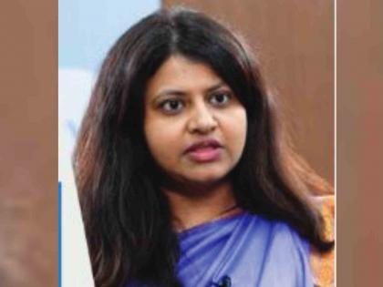 'I am not authorized to tell you something...' Probationary IAS officer Pooja Khedkar joins Washim | 'ऑथराईझ नाही मी तुम्हाला काही सांगायला..." परिविक्षाधीन आयएएस अधिकारी पूजा खेडकर वाशिममध्ये रुजू