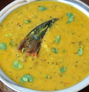 कोकणात गणपतीच्या नैवैद्याला करतात तशी वाटपाची डाळ करा, चव पारंपरिक आणि खाणं म्हणजे सुख!