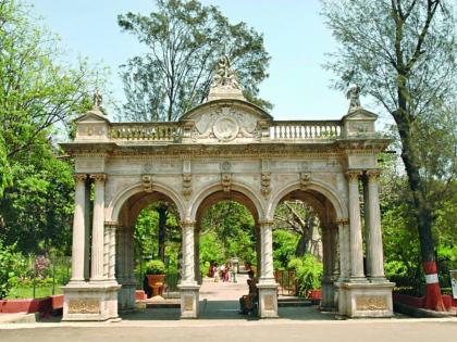 Mumbai: 25 animals in the Queen's garden died in a year | Mumbai: राणीच्या बागेतील २५ प्राण्यांचा वर्षभरात मृत्यू