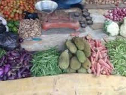 Vegetable sales closed in crowded places in Buldana city | बुलडाणा शहरात गर्दीच्या ठिकाणी भाजीपाला विक्री बंद