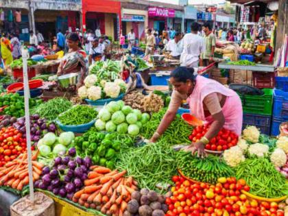 Municipal Corporation moves for underground market in Mumbai, Parent Minister Deepak Kesarkar warns of action | मुंबईमध्ये भूमिगत बाजारासाठी महापालिकेकडून चालढकल, पालकमंत्री दीपक केसरकर यांचा कारवाईचा इशारा