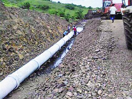 Under the first pool attachment project in Maharashtra, 210 hectare area in Rayna is covered under irrigation | महाराष्ट्रातील पहिला तलाव जोड प्रकल्प पूर्णत्वाकडे, वेळू येथील २१० हेक्टर क्षेत्र संरक्षित सिंचनाखाली