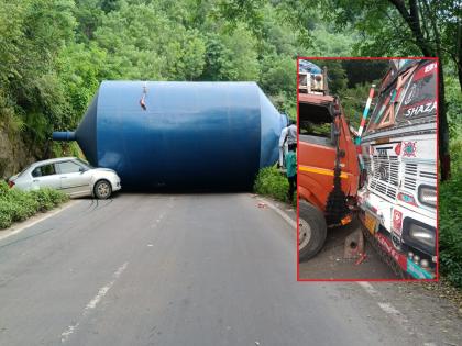 Terrible accident near Ellora Cave; Mother-in-law and son-in-law die after being crushed under boiler after two trucks collided | वेरूळ लेणीजवळ भीषण अपघात; दोन ट्रकच्या धडकेनंतर बॉयलरखाली दबून सासू-जावयाचा मृत्यू