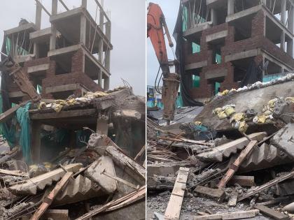 Two unauthorized buildings in Wesaway collapsed; Action will be taken on more buildings | वेसावेतील दोन अनधिकृत इमारती पडल्या; आणखी इमारतींवर केली जाणार कारवाई