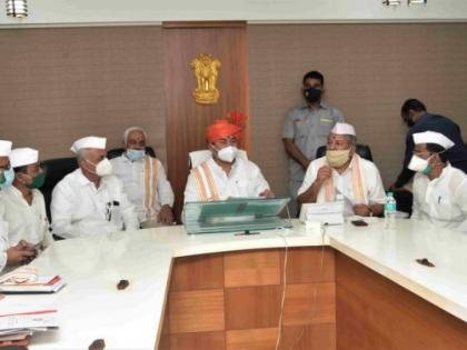 Decision in this year's Karthiki Wari, meeting of the Speaker of the Legislative Assembly nana patole in the presence of limited Warakaris | मर्यादीत वारकऱ्यांच्या उपस्थितीत यंदाची 'कार्तिकी वारी', विधानसभा अध्यक्षांच्या बैठकीत निर्णय