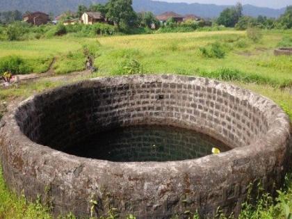 The moonlight will bloom in the fields; Field wells for 12 thousand farmers | चांदण्याचं जोंधळं शेतात फुलणार; १२ हजार शेतकऱ्यांना शेतविहिरी