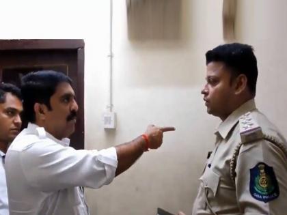 pressure to take photos while voting mla vijai sardesai rushes to the police station | मतदान करताना फोटो काढण्यासाठी दबाव; आमदार विजय सरदेसाईंची पोलिस ठाण्यात धाव