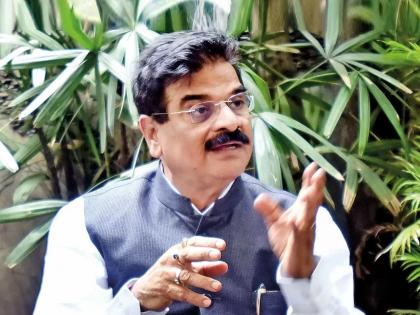 Expulsion of former minister Vijay Shivtare from Shiv Sena; Eknath Shinde was supported | माजी मंत्री विजय शिवतारेंची शिवसेनेतून हकालपट्टी; एकनाथ शिंदेची केली होती पाठराखण