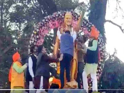 bjp keshav upadhye claims that vijay wadettiwar disgraced of shivaji maharaj statue in chandrapur | “विजय वडेट्टीवारांनी शिवरायांचा अपमान केला; उद्धव ठाकरे अ‍ॅक्शन घेणार की सत्तेसाठी दुर्लक्ष करणार?”