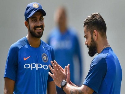 ICC World Cup 2019 : ‘Vijay Shankar gives three dimensions’ - Chief selector on picking him ahead of Ambati Rayudu | ICC World Cup 2019 : विजय शंकर ठरू शकतो विराटसेनेसाठी हुकमी एक्का... जाणून घ्या का?