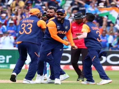 BREAKING:  Indian all-rounder Vijay Shankar ruled out of ICC World Cup 2019 due to toe injury, Mayank Agarwal to be his likely replacement | BREAKING: ICC World Cup 2019 : भारताच्या 'या' ऑलराऊंडरची वर्ल्ड कप स्पर्धेतून माघार