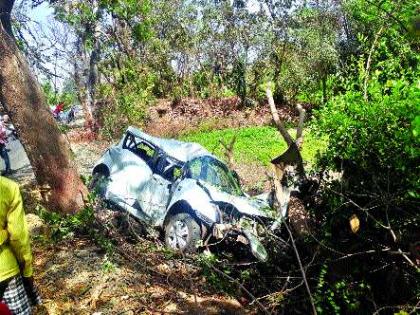 Accident on Vikramgad-Wada road | विक्रमगड-वाडा रस्त्यावर अपघात