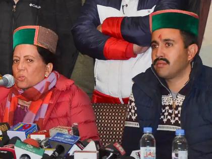 Himachal Pradesh: Congress leader Vikramaditya Singh with mother accused of domestic abuse, non-bailable warrant issued | हिमाचल प्रदेशमधील काँग्रेसच्या दिग्गज नेत्यासह आईवर कौटुंबिक छळाचा आरोप, अजामिनपात्र वॉरंट जारी