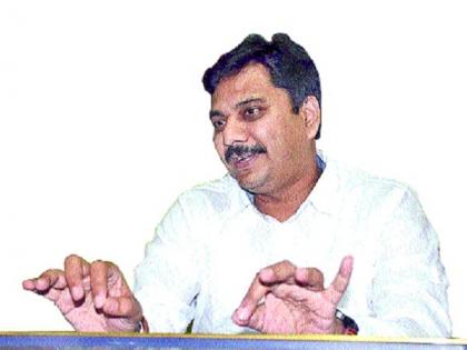 Priority to release Sangli district potholes: Vikrant Bagade | सांगली जिल्हा खड्डेमुक्त करण्यास प्राधान्य : विक्रांत बगाडे