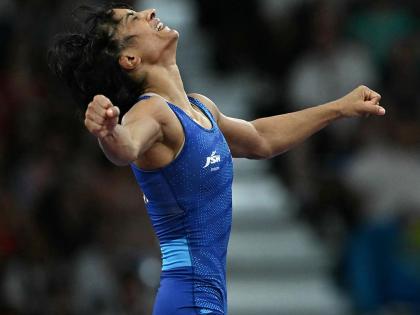 Paris Olympics 2024: Vinesh Phogat defeated Yusneylis Lopez to become the first female Indian wrestler to reach the final at the Olympics | 'धाकड' गर्ल विनेश फोगाटची फायनलमध्ये धडक; १२८ वर्षांनी ऑलिम्पिकमध्ये इतिहास रचला