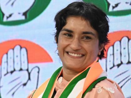 haryana assembly election 2024 Vinesh Phogat full time politician nomination | Vinesh Phogat : "मी फुल टाईम राजकारणी, कुस्तीकडे परत जाणं शक्य नाही"; विनेश फोगाट नेमकं काय म्हणाली?